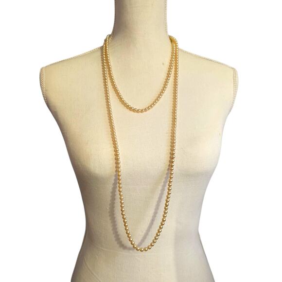 Vintage Long Faux Pearl Necklace Gold Filigree Clasp 63" Flapper Style Jewelry - Picture 4 of 11